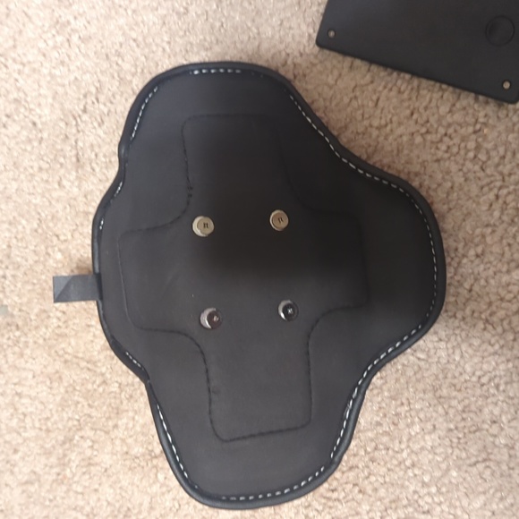 Garmin GPS - Picture 3 of 4